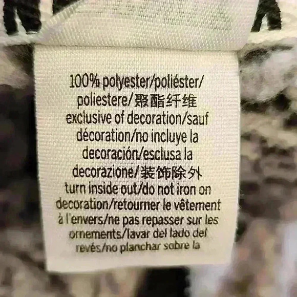 Victoria's Secret PINK Fleece sweatshirt - Picture 13 of 13